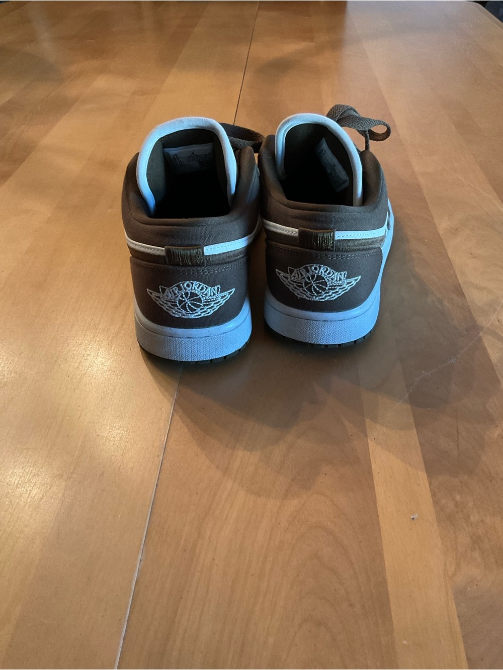 Jordan 1 Low SE Brown and White Womens - Picture 6 of 6
